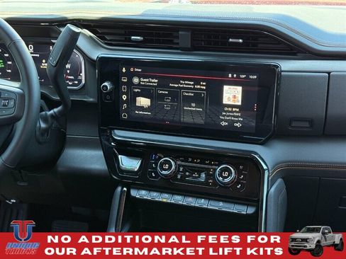 Used 2026 GMC Sierra 2500 AT4 AWD/4WD image 33