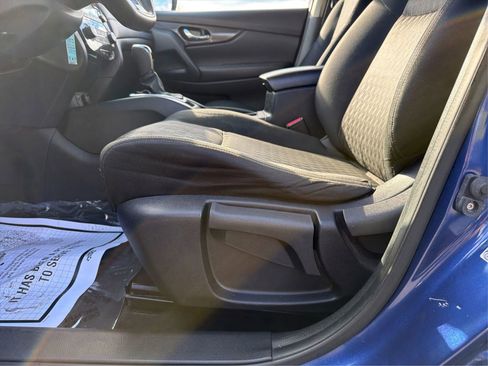 Used 2017 Nissan Rogue S image 26