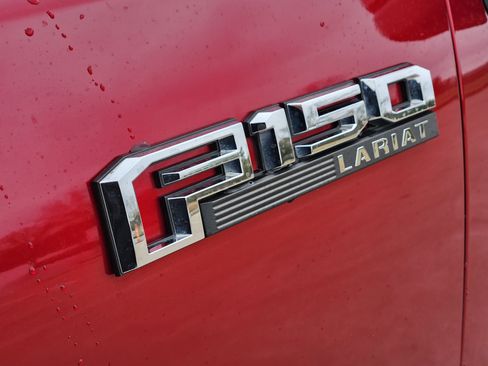 Used 2015 Ford F150 Lariat w/ Equipment Group 502A Luxury image 15