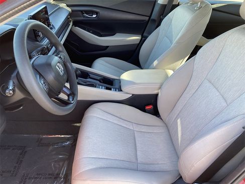 Used 2023 Honda Accord LX image 18