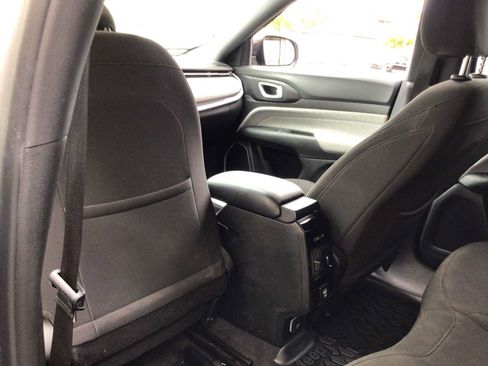Used 2023 Jeep Compass Sport AWD/4WD image 21