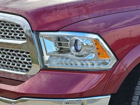 Used 2017 RAM 1500 Laramie w/ Convenience Group image 17