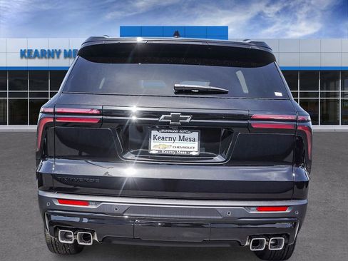 New 2026 Chevrolet Traverse LT FWD image 5