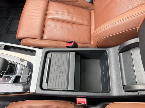 Used 2024 Audi Q5 2.0T Prestige image 25