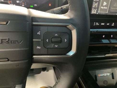 Used 2025 GMC Hummer EV 3X AWD/4WD image 22
