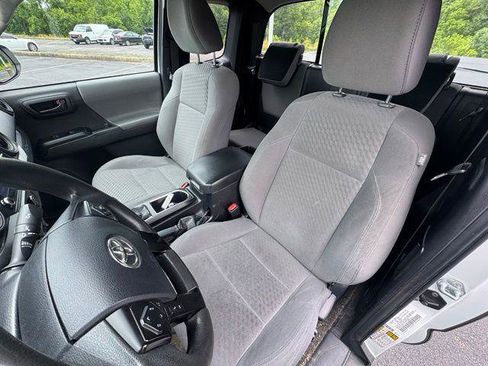 Certified 2023 Toyota Tacoma SR RWD image 9