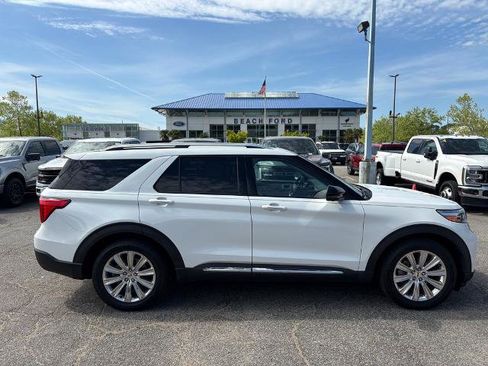Certified 2020 Ford Explorer Limited w/ Class III Trailer Tow Package RWD image 4