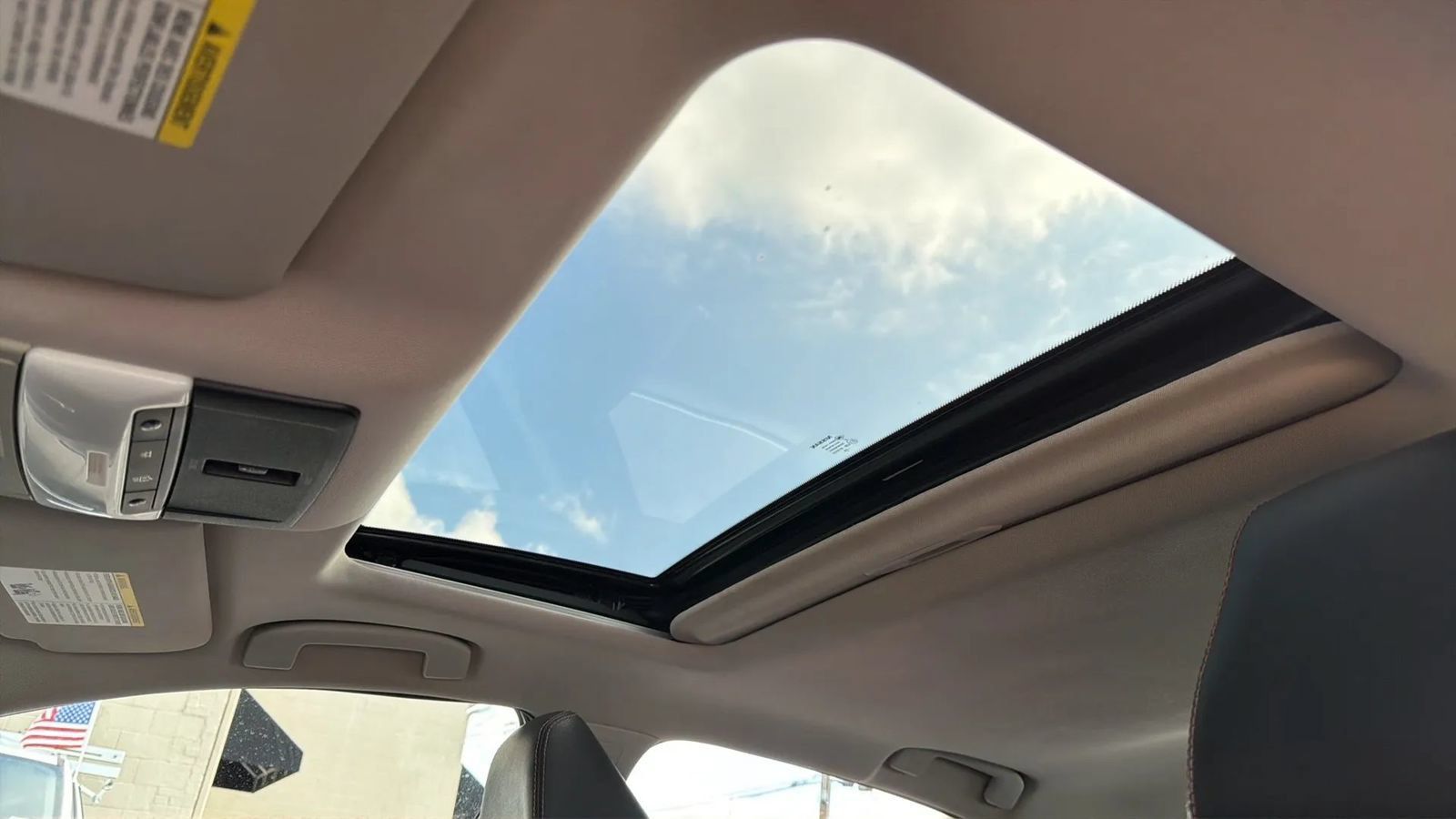 Used 2019 Nissan Altima 2.5 SR w/ SR Premium Package FWD image 15
