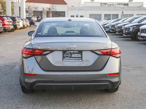 Used 2024 Nissan Sentra SV image 7