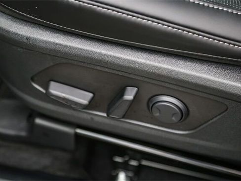 New 2026 Kia Sorento EX w/ EX Premium Package image 18