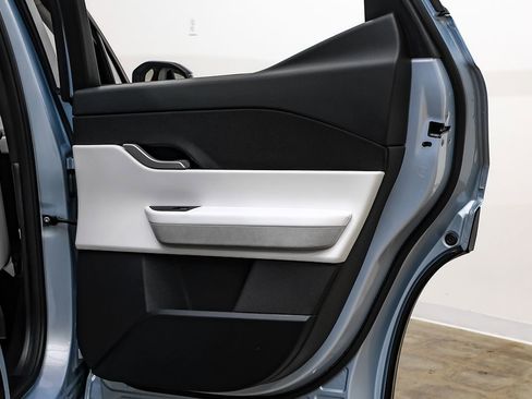 Used 2023 Fisker Ocean Extreme image 46