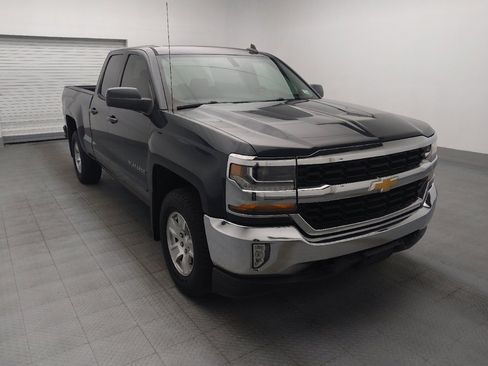 Used 2017 Chevrolet Silverado 1500 LT w/ All Star Edition AWD/4WD image 14