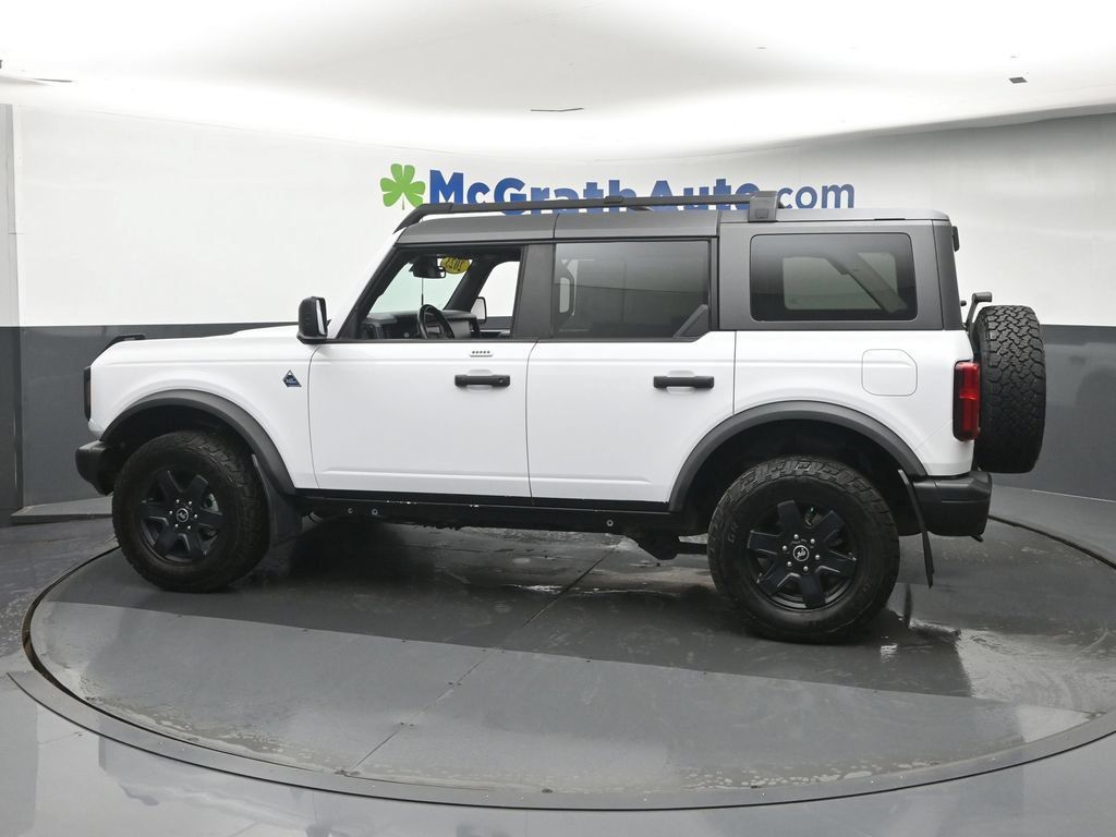 Used 2023 Ford Bronco Black Diamond AWD/4WD image 17