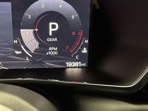 Used 2024 GMC Canyon Elevation w/ Convenience Package image 6