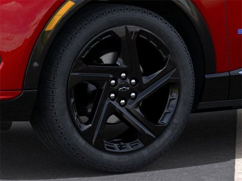 New 2025 Chevrolet Equinox EV RS image 9