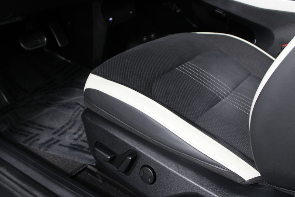 Used 2023 Kia EV6 GT-Line w/ GT-Line Suede Seat Package RWD image 22
