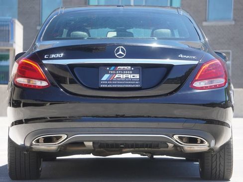 Used 2018 Mercedes-Benz C 300 4MATIC Sedan image 17