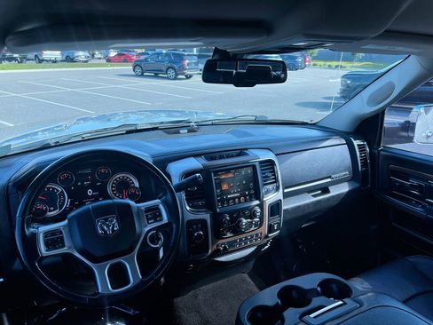 Used 2017 RAM 2500 Laramie image 31