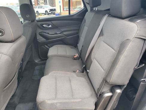 Used 2020 Chevrolet Traverse LS image 13
