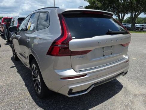 Certified 2026 Volvo XC60 B5 Plus AWD/4WD image 4