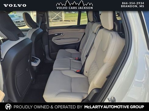 New 2026 Volvo XC90 B6 Plus w/ Protection Package Premier AWD/4WD image 17