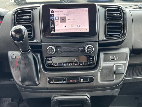 Used 2024 RAM ProMaster 2500 FWD image 16