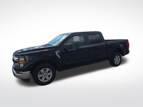 Used 2023 Ford F150 XLT RWD image 6