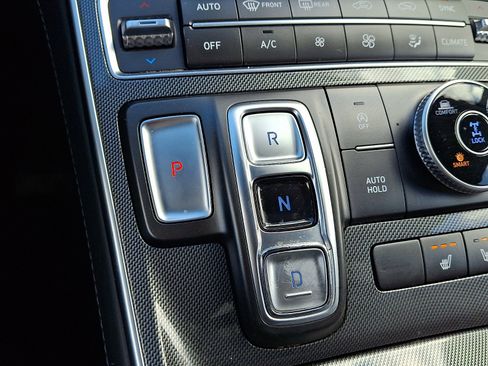 Certified 2023 Hyundai Santa Fe SEL w/ Premium Package image 15