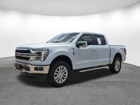Used 2025 Ford F150 Lariat w/ Equipment Group 501A Mid AWD/4WD image 7