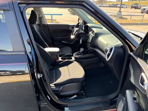 Used 2021 Kia Soul GT-Line FWD image 14