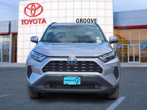 Used 2024 Toyota RAV4 XLE w/ Convenience Package AWD/4WD image 9