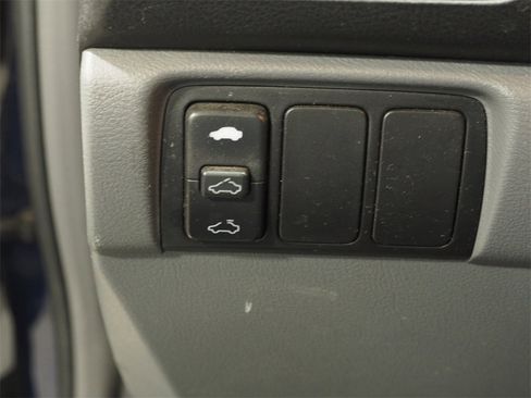 Used 2003 Honda Accord EX image 18