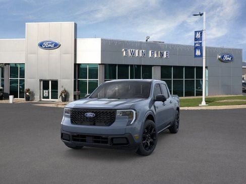 New 2026 Ford Maverick Lariat w/ Black Appearance Package image 2