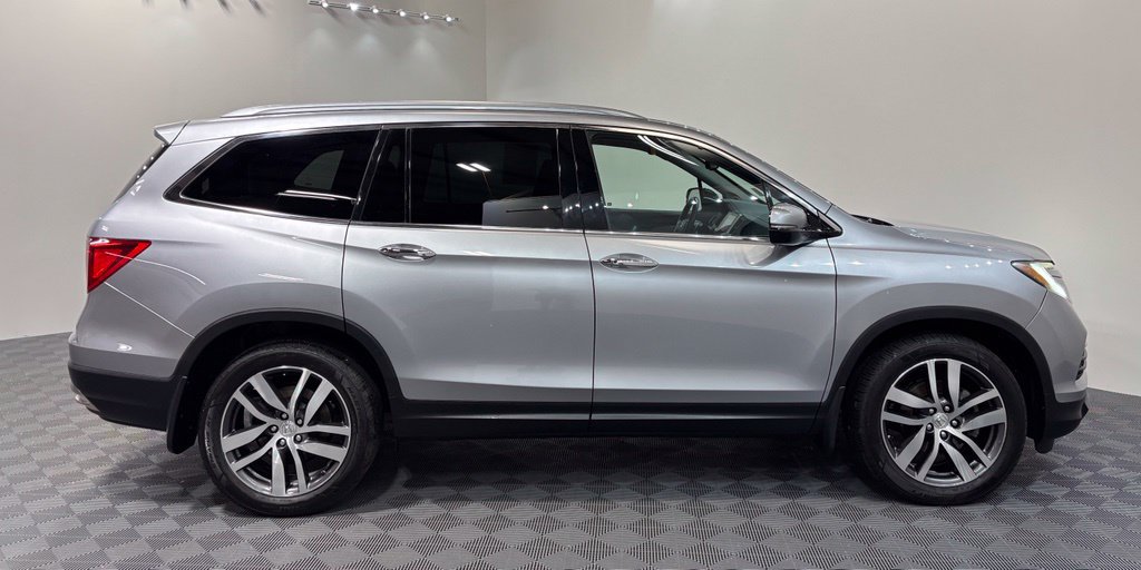 Used 2016 Honda Pilot Elite image 7