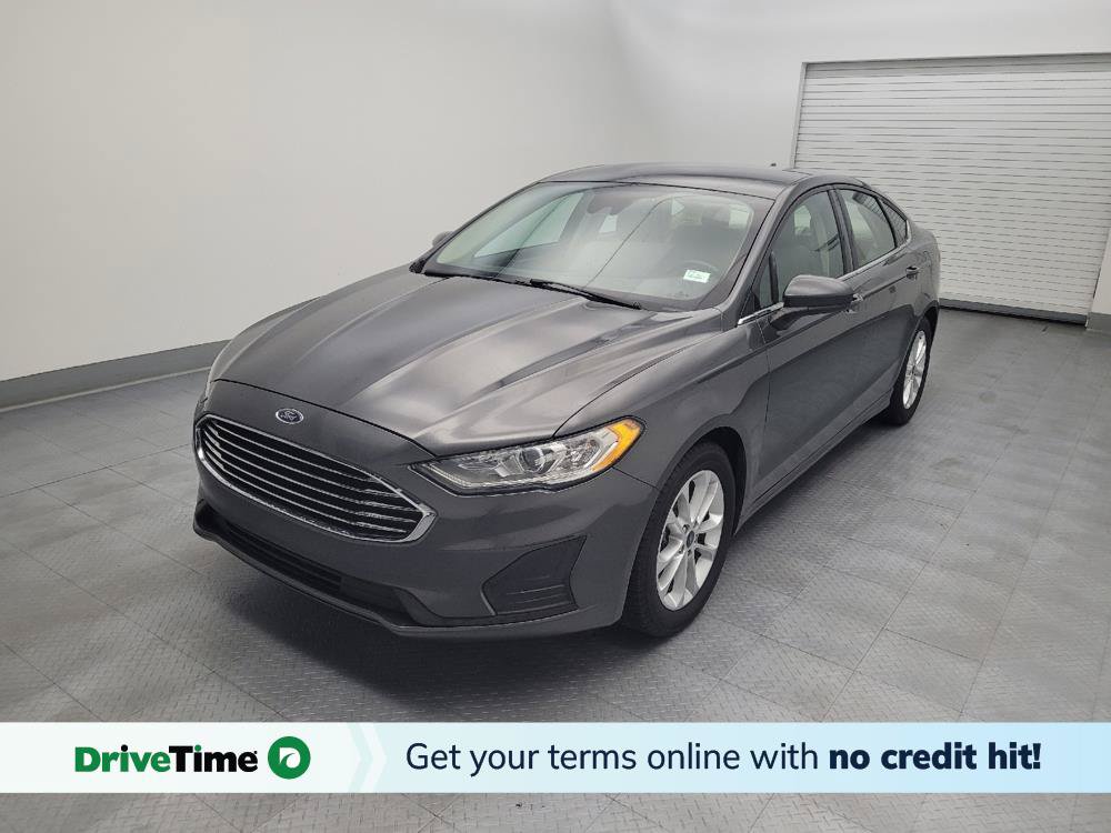 Used 2019 Ford Fusion SE FWD image 1