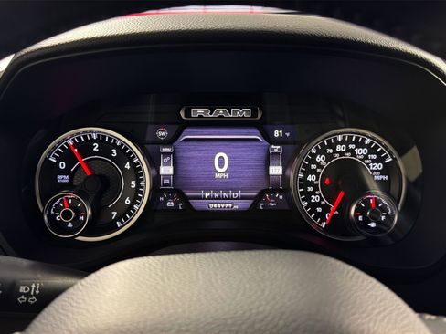 Used 2022 RAM 1500 Big Horn AWD/4WD image 17