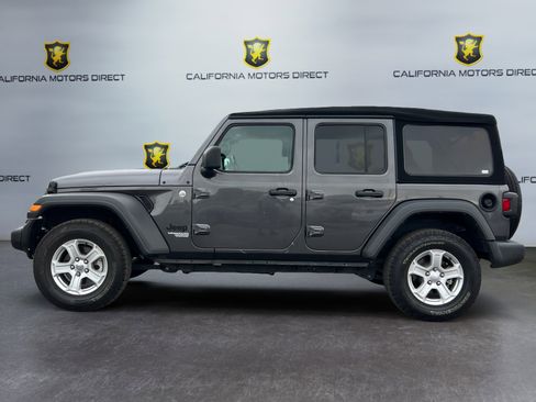 Used 2021 Jeep Wrangler Unlimited Sport S image 2