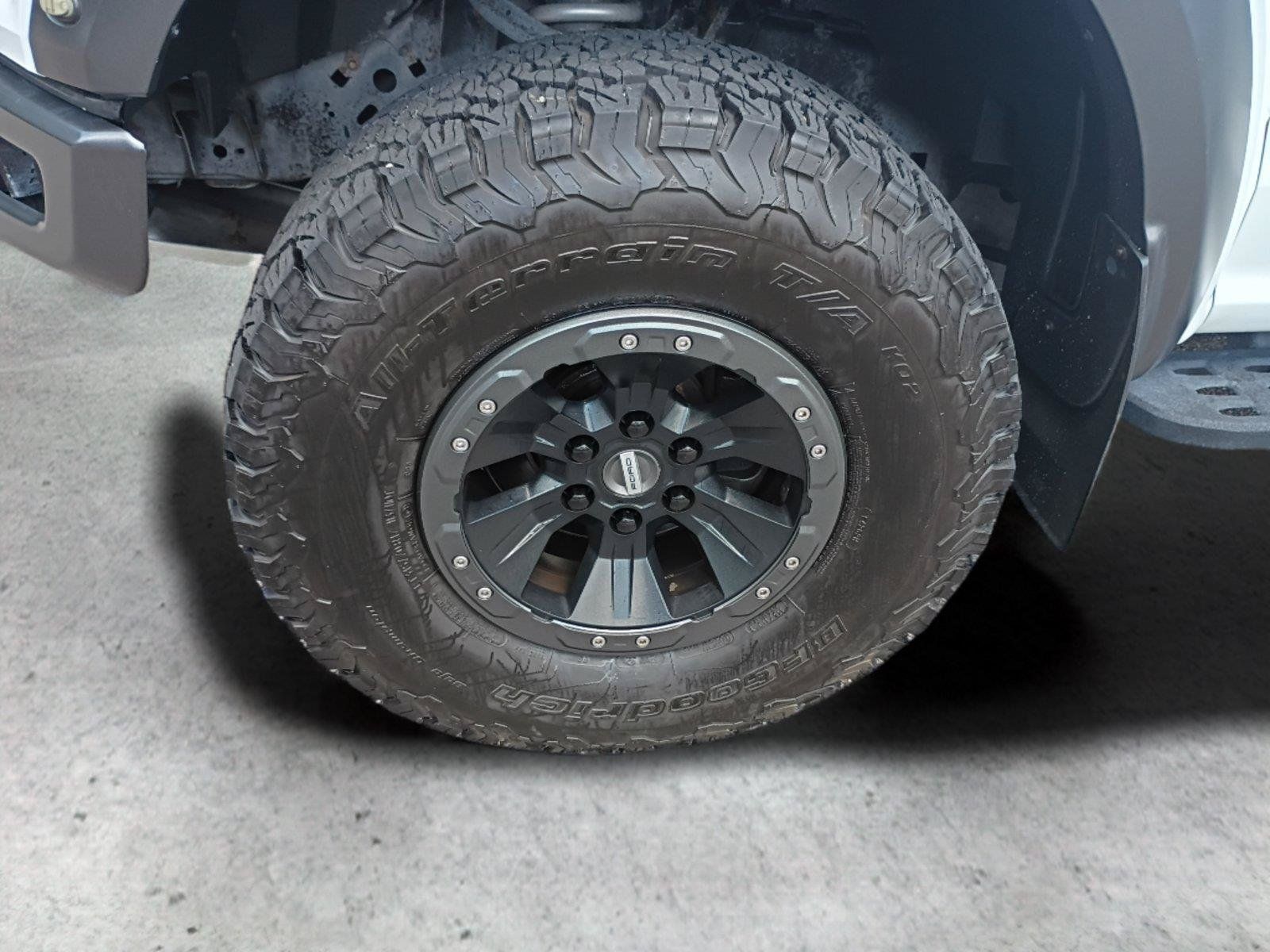 Used 2018 Ford F150 Raptor w/ Equipment Group 802A Luxury AWD/4WD image 22