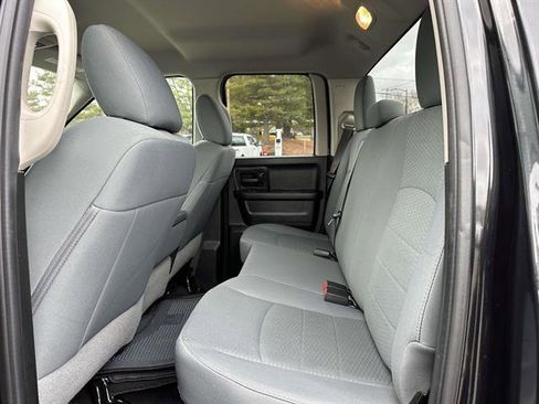 Used 2019 RAM 1500 Express w/ Express Value Package image 10