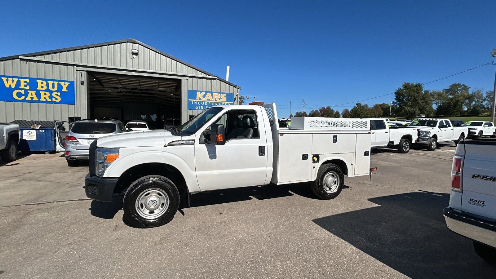 Used 2016 Ford F250 XL w/ Power Equipment Group AWD/4WD image 3
