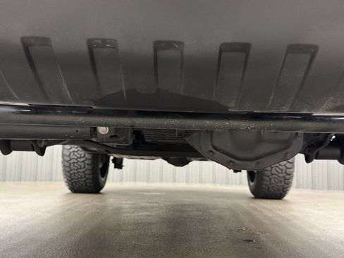 Used 2024 Jeep Wrangler Unlimited AWD/4WD image 15