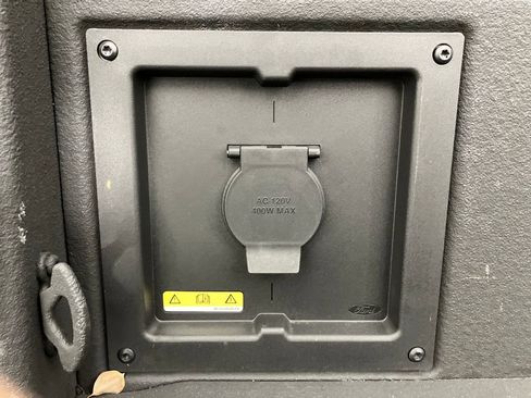 Used 2022 Ford F150 XLT w/ Equipment Group 302A High image 29