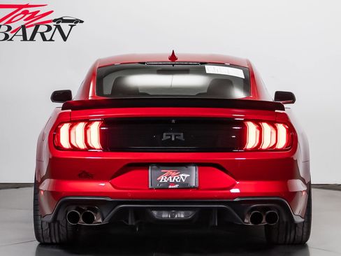 Used 2021 Ford Mustang GT RWD image 4