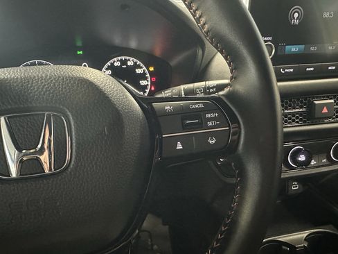 Used 2025 Honda HR-V Sport image 12