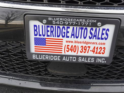 Used 2022 Chrysler Pacifica Touring-L image 35