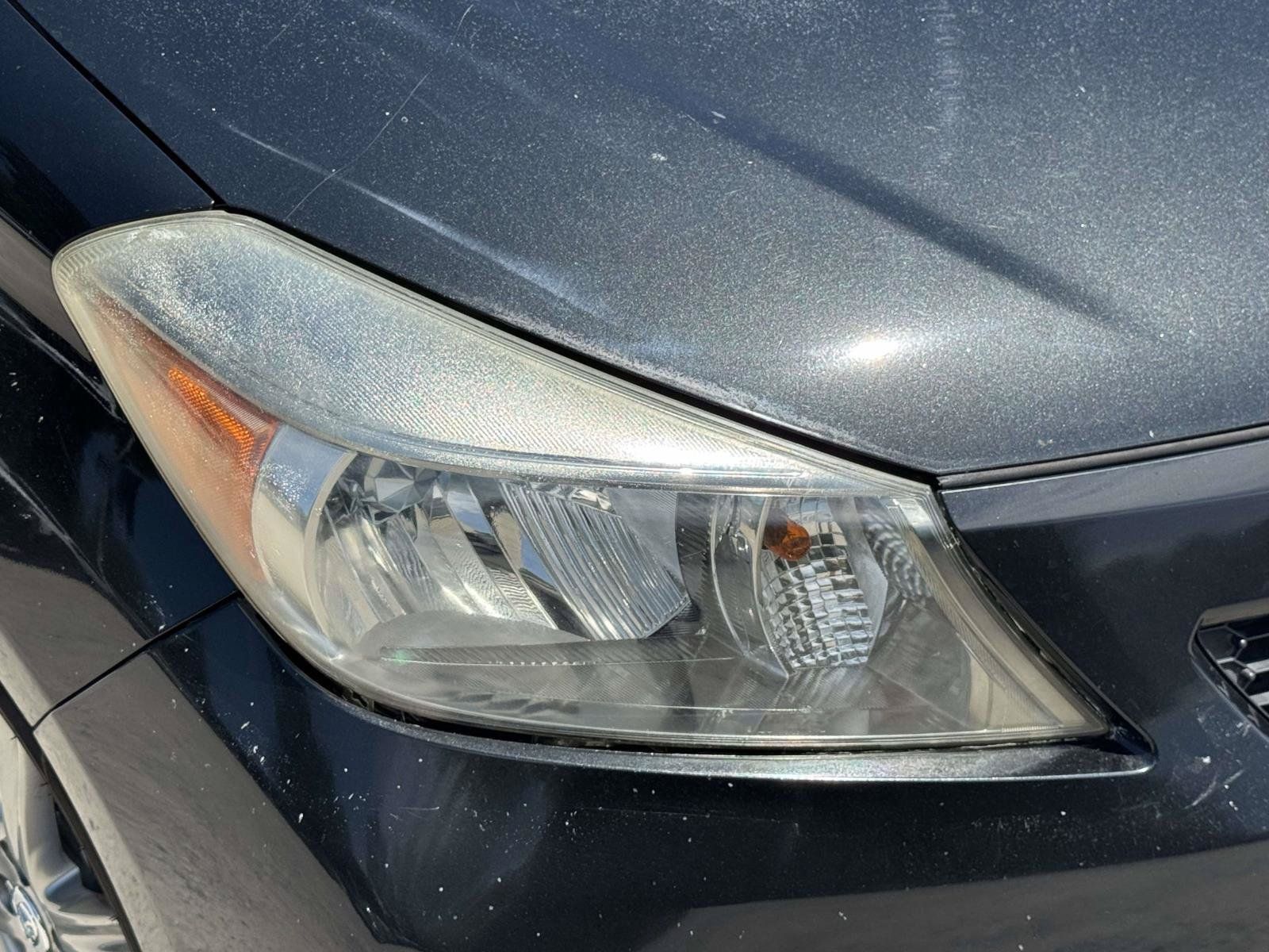 Used 2012 Toyota Yaris SE FWD image 7