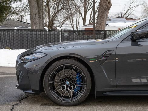 Used 2022 BMW M3 Competition w/ M Carbon Exterior Package image 21
