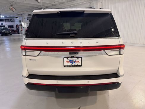 Used 2023 Lincoln Navigator L Reserve AWD/4WD image 28