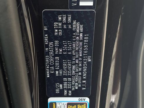 Used 2026 Kia Carnival FWD image 27