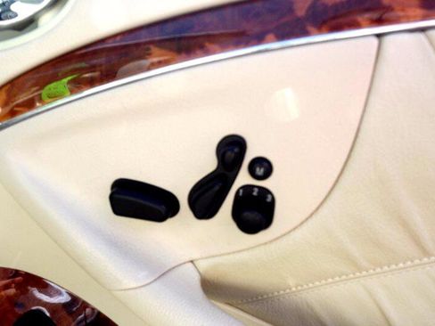 Used 2005 Mercedes-Benz CLK 500 500 image 27